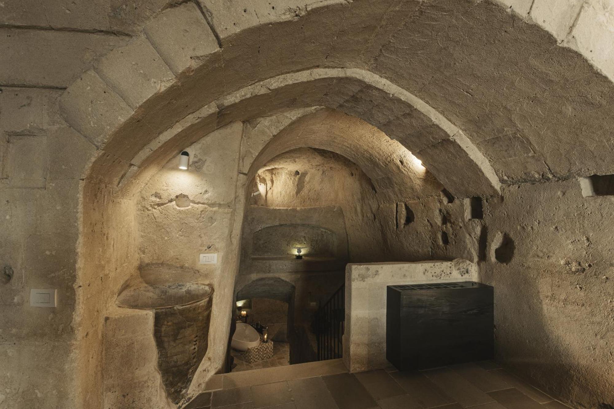 Отель Aque Cave Матера Экстерьер фото
